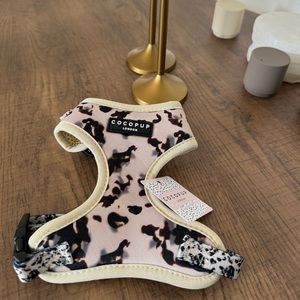 Cocopup London Ivory Tort Adjustable Neck Harness SIZE: XXS || New With Tags ⭐️